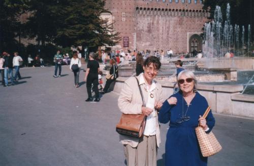 Silvia con Rossana Bossaglia al Castello di Milano 2006